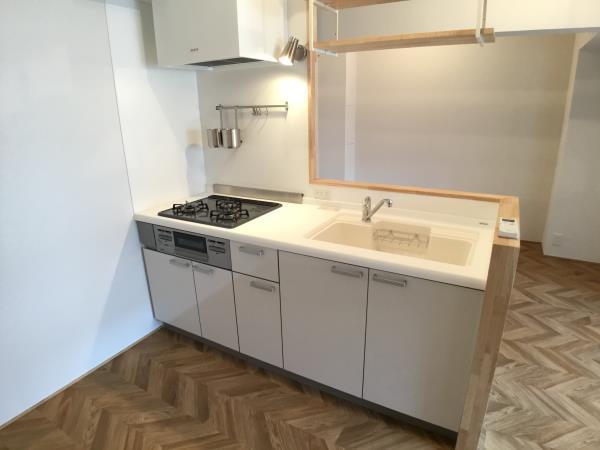 ブライトテラスＴ．Ｙ．Ｔ3階 キッチン