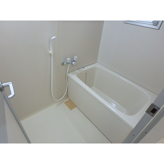 エクセル桜新町203号室 内観