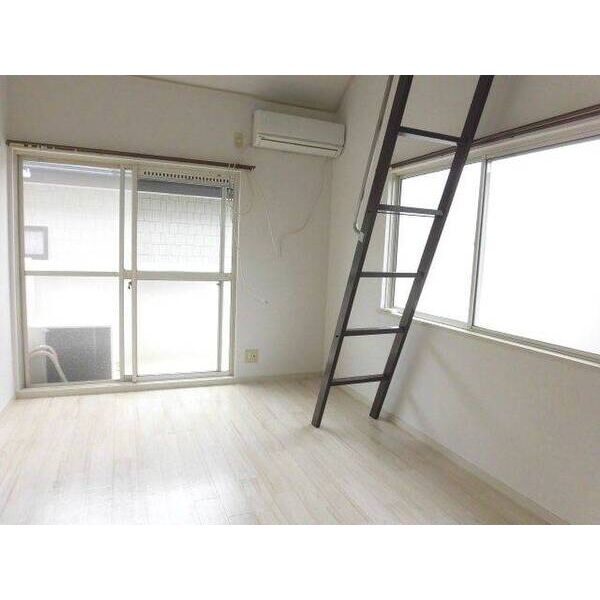 ジュネパレス柏第03 リビング