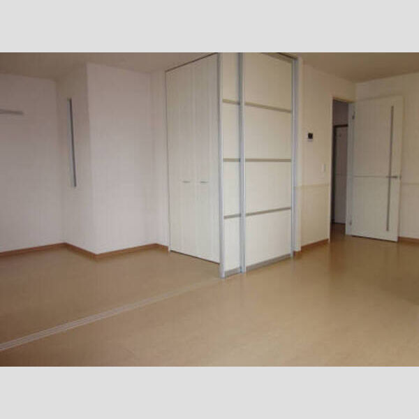 ベイヒルズ205号室 室内205