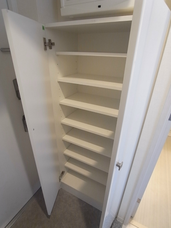 ルクソール　スター 玄関