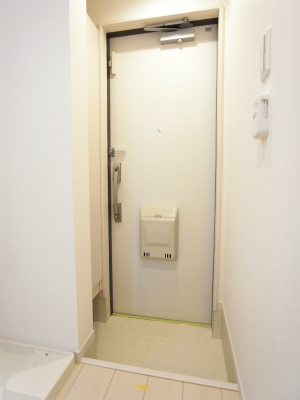 リブリ・make arrow 玄関