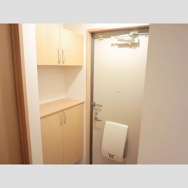 カーサ　ドマーニ 玄関