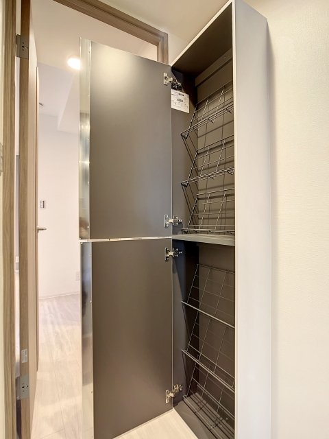 Ruygo神楽坂3階 靴入