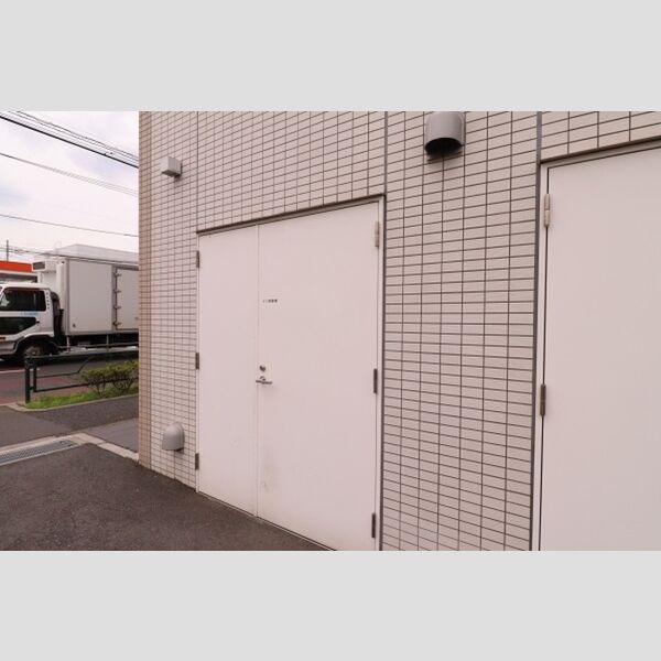 ボンソワール ゴミ庫