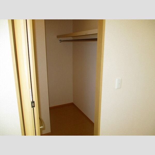 ラフィネフィオーレ ウォークインクローゼット