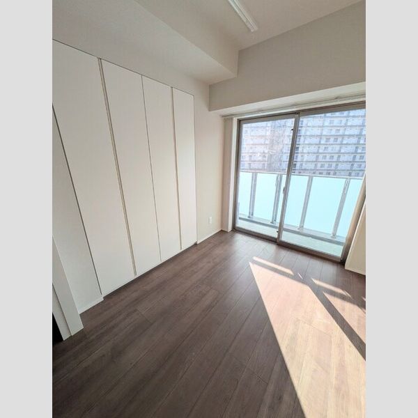 ロイジェント潮見0702号室 洋室