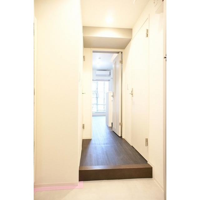 Ａ－ＦＬＡＴ　ＨＩＲＡＴＳＵＫＡ1002号室 ☆玄関