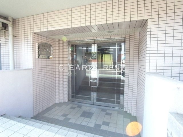 菱和パレス千歳烏山 静かな住宅街に立地