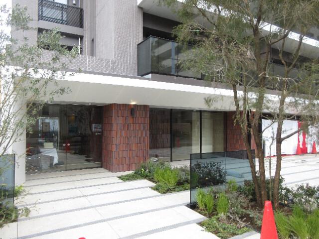 クリオ横濱生麦アーバンマークス エントランス