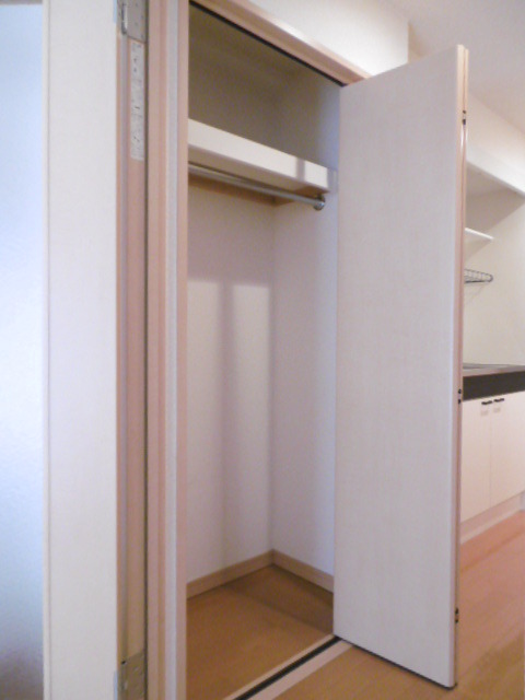 トレセリア横山0304号室 収納