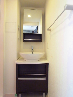 リブリ・La glycine 洗面