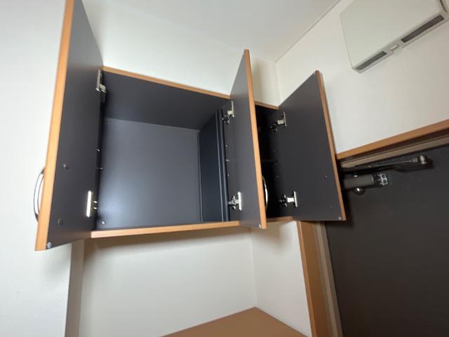 ＡＱＵＡ　ＢＬＯＷ（アクアブロー）101号室 シューズボックス