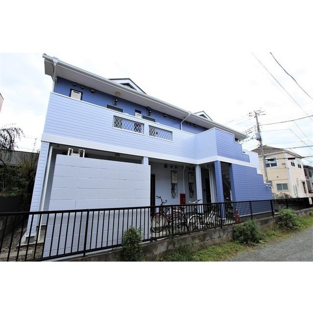 リヨン湘南 外観