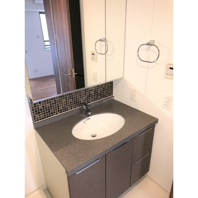 パークハウス本郷三丁目アーバンス1403号室 同建物別部屋の参考画像