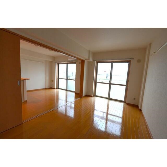 グランドール青葉2階 ※画像は他号室写真。現況優先。