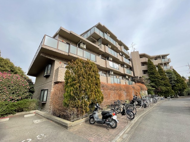 鵜野森グリーンヒルズB102号室 外観