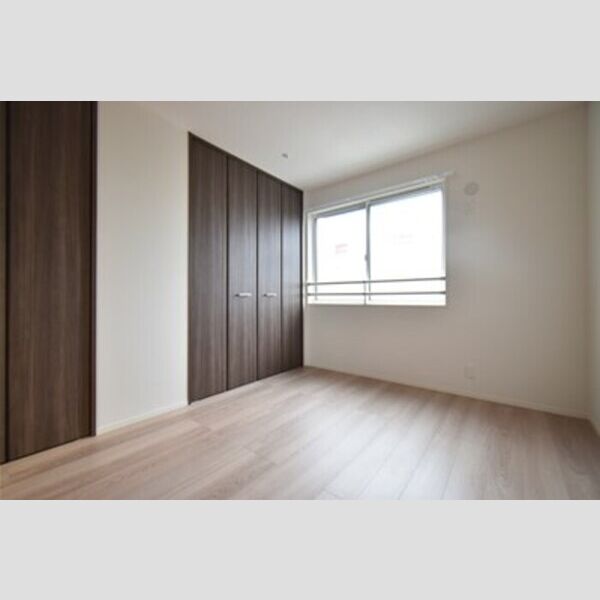 Same sky201号室 居室