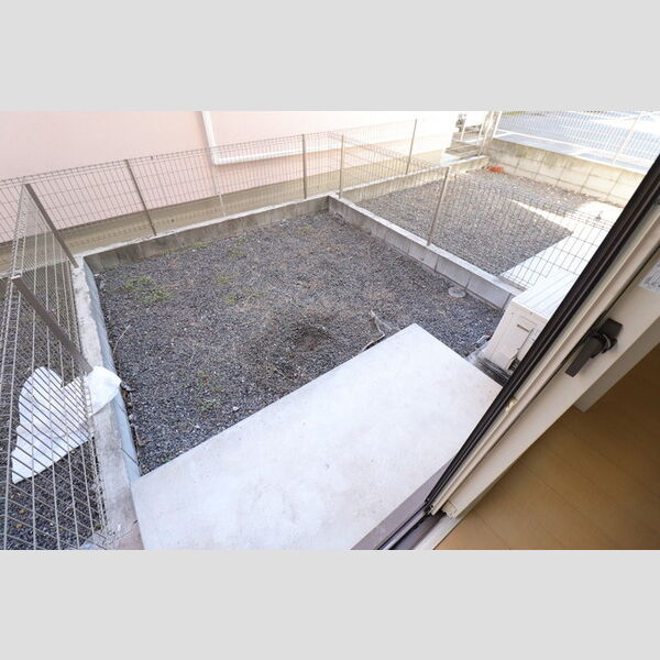 プランドール105号室 バルコニー