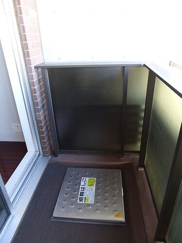 レジデンシャルステート白金 バルコニー　※2019年2月撮影