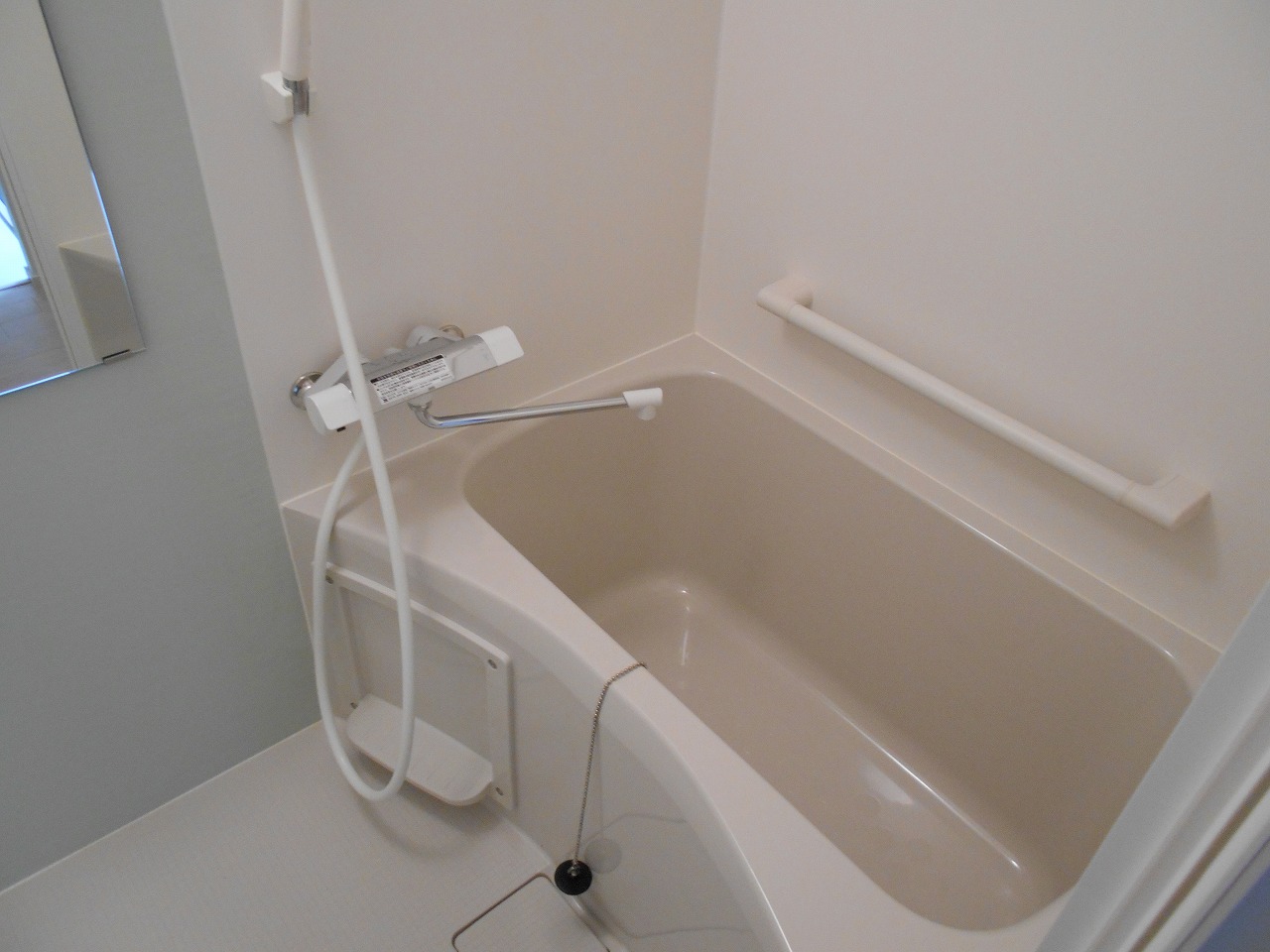 ミランダインゼルガーデン206号室 お風呂