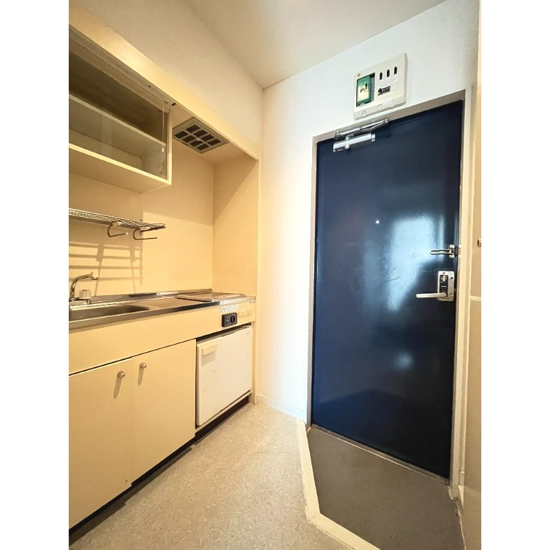 レオパレス茅ヶ崎第一1階 玄関