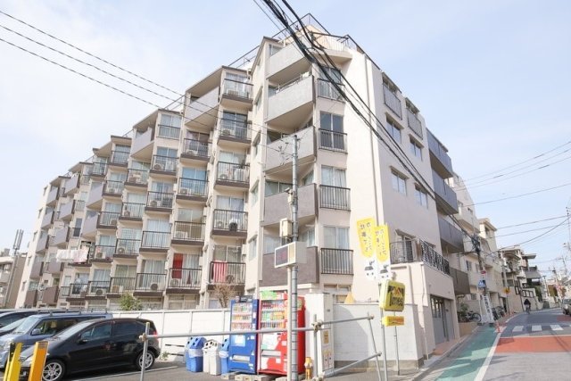 ハイネス大久保の外観画像