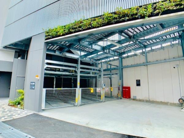 エミリブ東長崎4階 駐車場