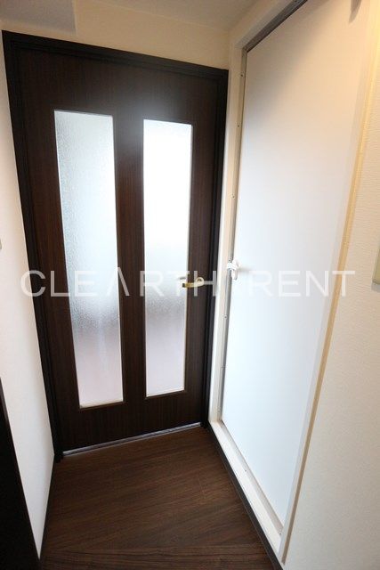 リーセントパレス宮崎6階 玄関