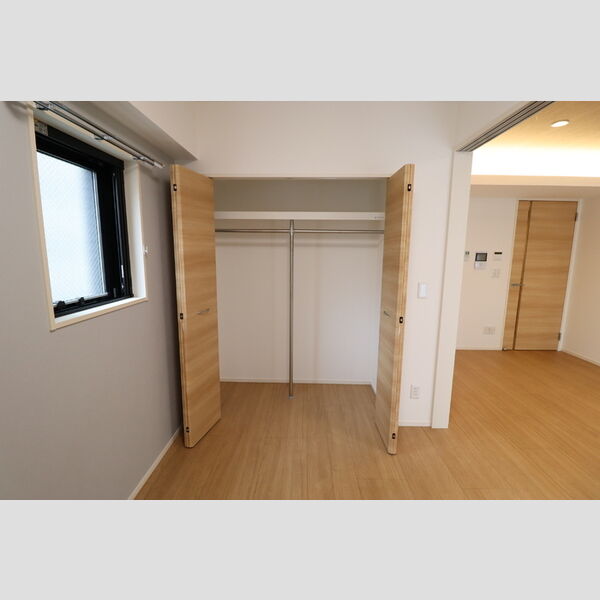 BELTS SHINJUKU　レジデンス406号室 クローゼット