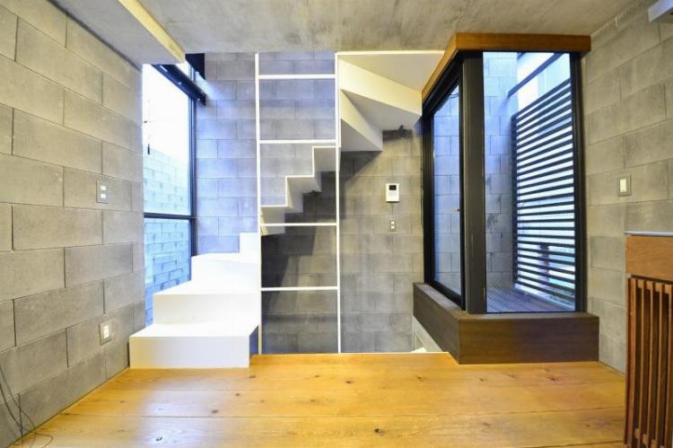 石双居1階 その他