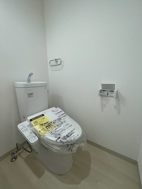 ブリーズ東船橋0203号室 トイレ