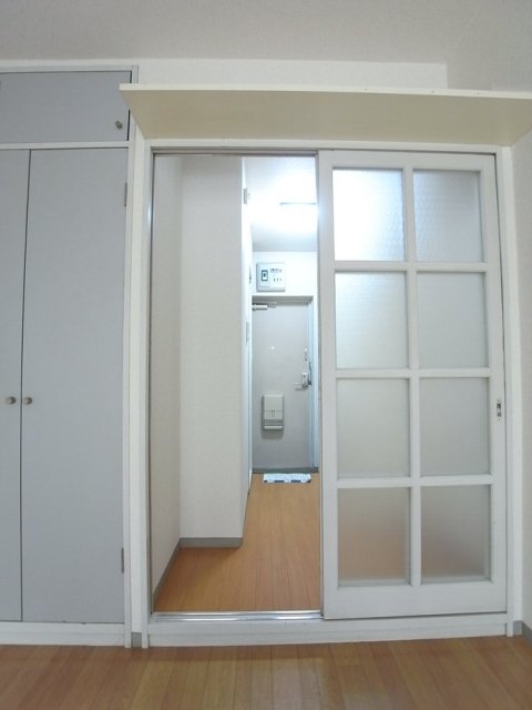 ハイタウン世田谷代田2階 同建物別部屋の参考画像