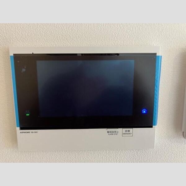 Alivis一之江 リビング