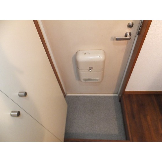 ディアコート町田0103号室 玄関