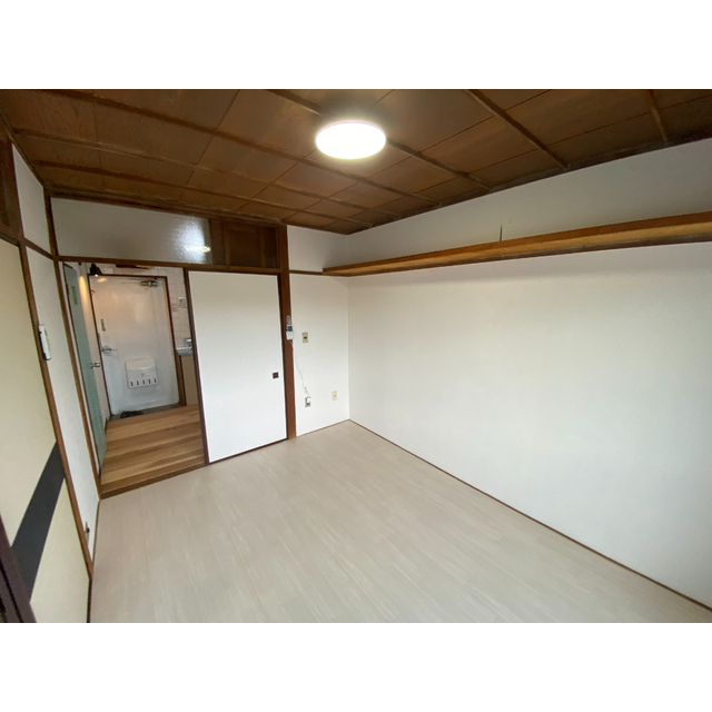 第2白楽マンション202号室 リビング