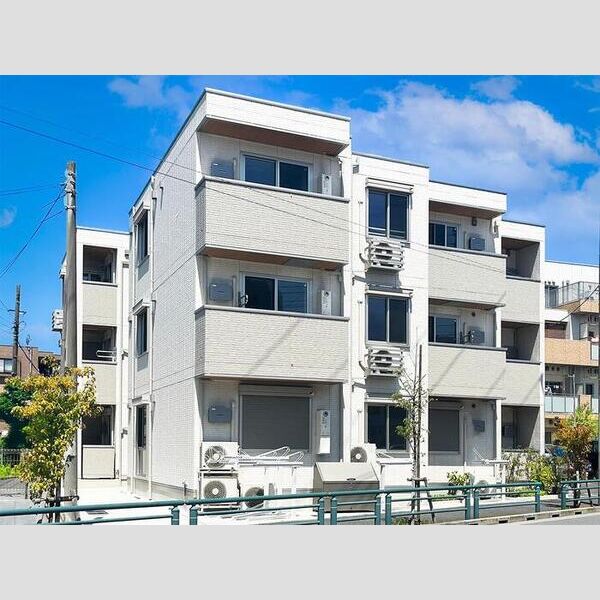 アリエムの外観画像