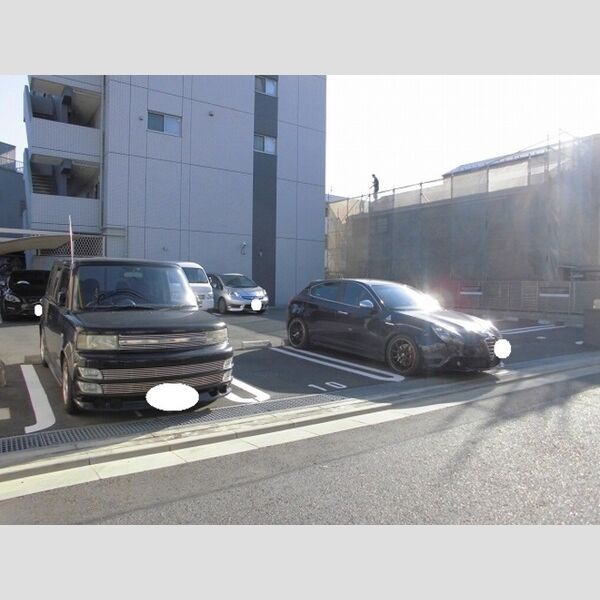 カーサ フェリーチェ 柴又201号室 駐車場