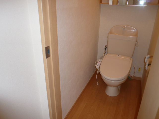 ベル　ストリーム シャワー付トイレ