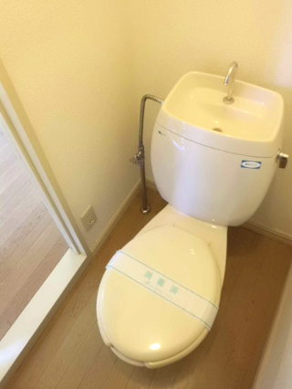 三和ハウス0105号室 トイレ