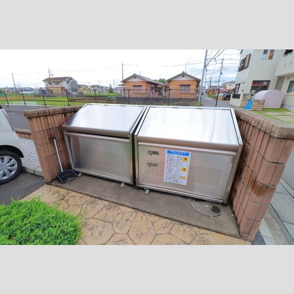 ソレアード　B202号室 ゴミストッカー