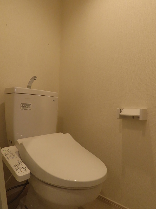 リブリ・スズマル トイレ