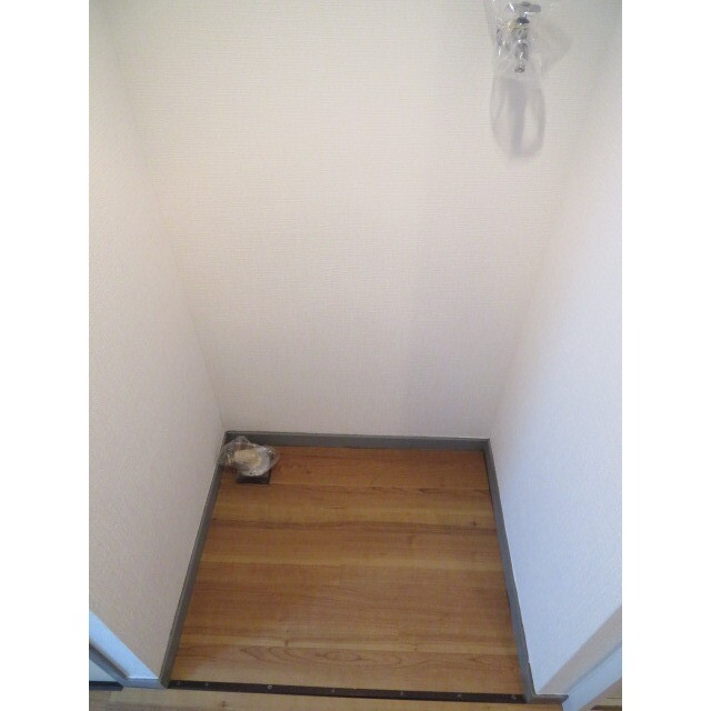 シャトレー千代田Ⅱ 洗濯機置場