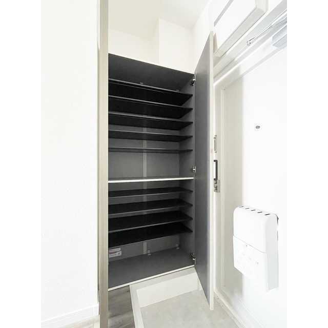 第六竹石マンション301号室 内観