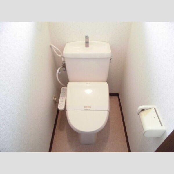 サマックス　アルテール102号室 温水洗浄便座