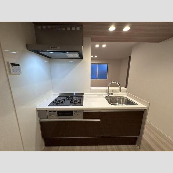 セレスティア六町Ⅲ102号室 キッチン