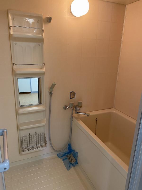 グランメール成城3階 バス