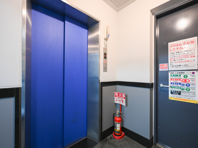 スカイコート明大前第２807号室 エレベーター