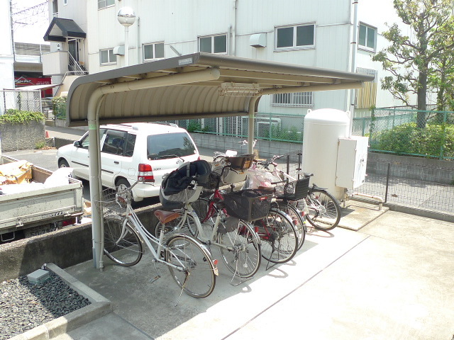 ディモ　フィリス0201号室 駐輪場