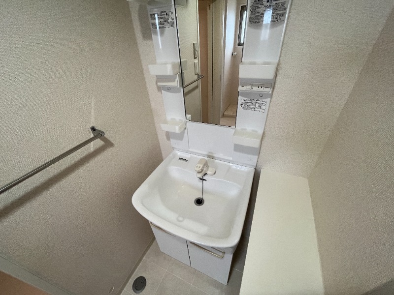 コンフォール・パレス6階 洗面